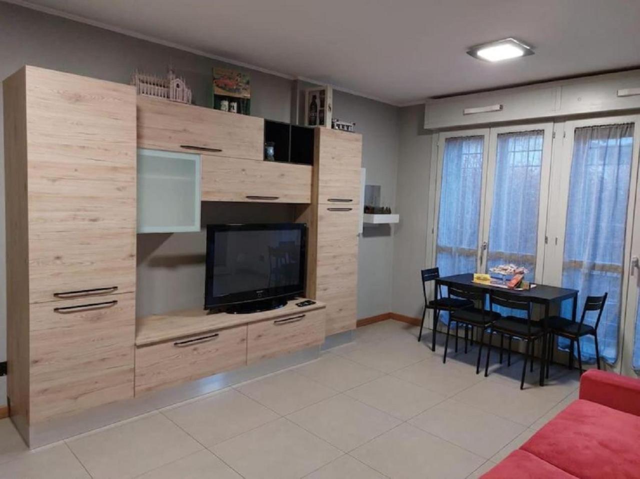 Nico'S Home - Rho Fiera Milano Pero Exterior photo